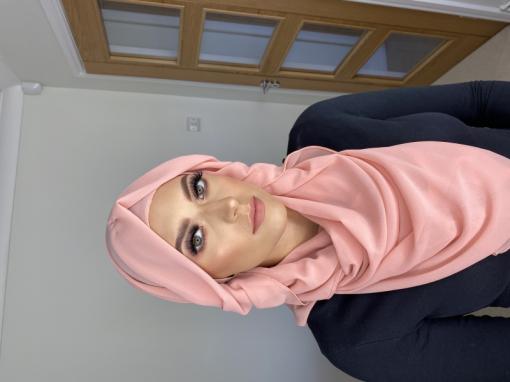 1:1 Self Grooming Hijab Lesson